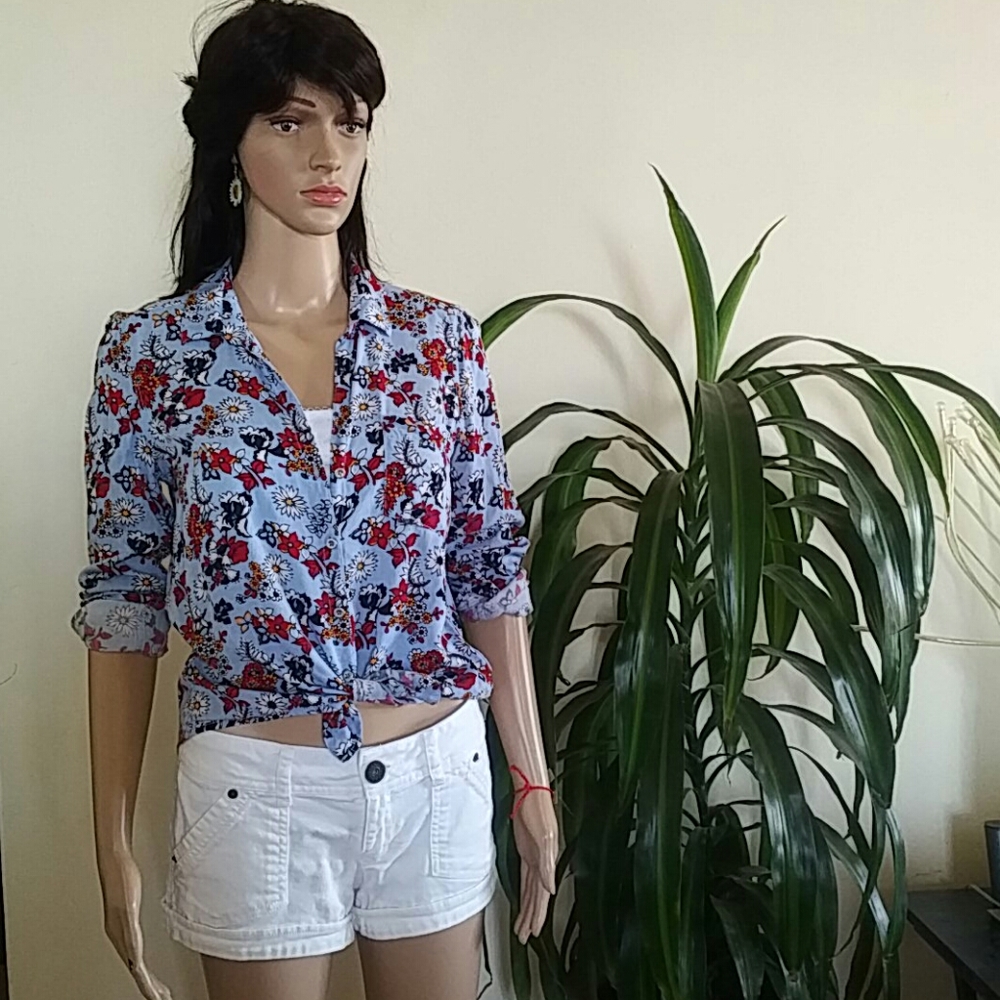 🌺 Calvin Klein  Long Sleeve  Blouse